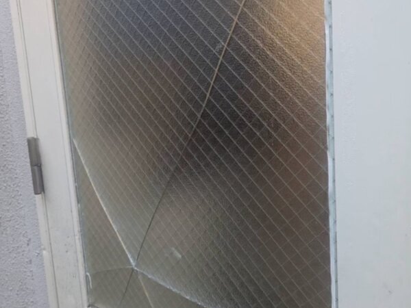 某飲食店舗大宰府店ガラス工事の画像