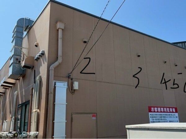 某食べ放題店舗久留米店換気ダクト交換の画像