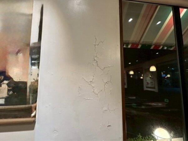 某ファミレス店舗折尾店塗装工事の画像