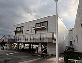 某衣服屋店舗長尾店足場工事のイメージ