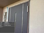 佐賀県マンション鉄部塗装【玄関扉枠編】のイメージ